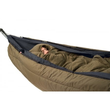 Carinthia HUQ 180 Underquilt Beispielbild mit Schlafsack