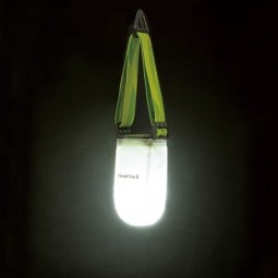 Montbell Crushable Lantern Shade mit Lampe im Einsatz