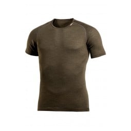 Woolpower Lite T-Shirt Merinowolle Unisex oliv männliches Model
