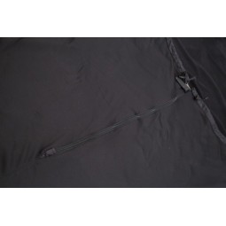 Carinthia Grizzly Microfleece Liner Schwarz Detailansicht Reißverschluss