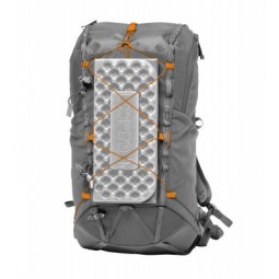 Exped Impulse 30 Rucksack mit beispielhaft daran befestigem Sit Pad (nicht enthalten)