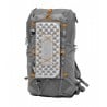 Exped Impulse 30 Daypack mit beispielhaft daran befestigem Sit Pad (nicht enthalten)