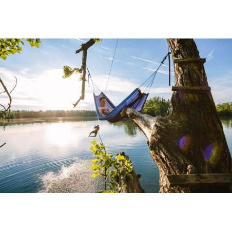 Amazonas Silk Traveller Leichthängematte - Hammocking über Wasser