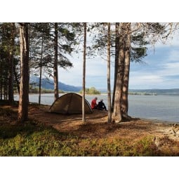 Hilleberg Niak Zelt Sand in Schweden im Einsatz mit Bo und Renate Hilleberg