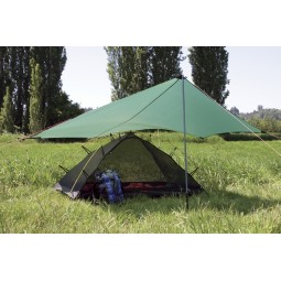 Hilleberg Unna Mesh-Innenzelt aufgebaut mit Tarp darüber