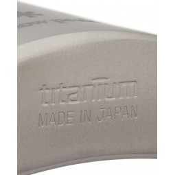 Snow Peak Flask Titanium L aus hochwertigem Titan Made in Japan