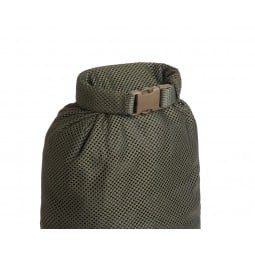 Savotta Rolltop Stuffsack Mesh Detailansicht Verschluss