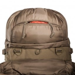 Tasmanian Tiger Mil OPS Pack 80+24 Coyote Brown mit Reißverschluss im Schneefang