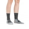 Light Hiker Micro Crew Socke Damen angezogen