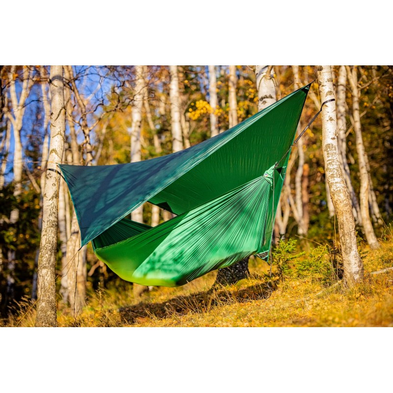 Ticket to the Moon Lightest Hammock Spar-Bundle zusammen aufgebaut Ticket to the Moon Lightest Hammock Spar-Bundle zusammen aufgebaut