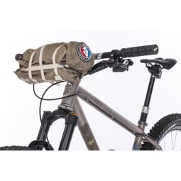 Fly Creek HV UL2 Bikepack Solution Dye Packmaß am Fahradlenker