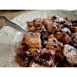 Die Titan Pommesgabel funktioniert auch mit Kaiserschmarrn