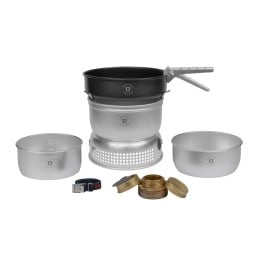 Trangia Bratpfanne Saute Pan Non-Stick zusammen mit Spirituskocherset abgebildet (nicht enthalten)