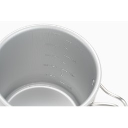 Skala im 750 ml Topf im Snow Peak Kaen Stove Koen Cooker Set