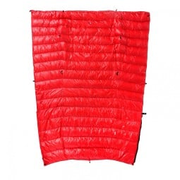 Pajak Quest Quilt Red komplett ausgebreitet