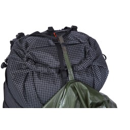 Exped Pack Poncho UL mit Befestigungsschlaufe für den Rucksack