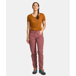 Ortovox Pelmo Pants Damen von Model getragen