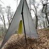 Leleka Hammock Tarp Hexagon beispielhafte Innenansicht mit Hängematte