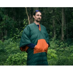 Ticket To The Moon Moonblanket Pro 650 als Poncho getragen