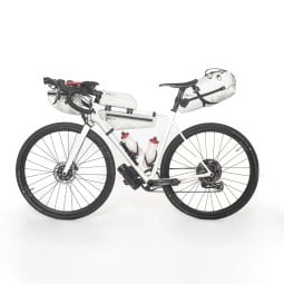 CYCLITE Saddle Bag 01 Lightgrey beispielhaft zusammen mit anderen Bikepacking Taschen am Fahrrad montiert
