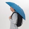 Montbell Long Tail Trekking Umbrella mit weit nach hinten reichendem Schutz