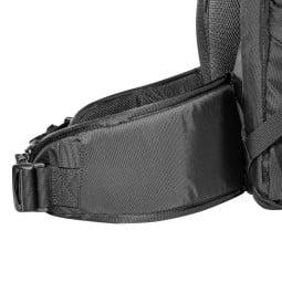 Hüftgurt am Tatonka Great Escape 50+10 Reiserucksack black