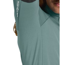 Ortovox Fleece Rib Jacket Dark Arctic Grey mit elastischem Material für mehr Bewegungsfreiheit