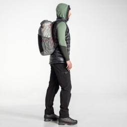 Pajak XC2 SVR Daypack im Einsatz, Seitenansicht
