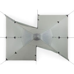 Liteway PyraOmm Plus Tarp Ultra 3P von oben betrachtet, zwei Eingänge geöffnet
