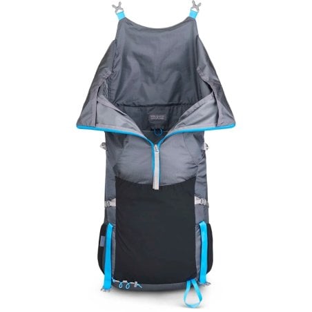 Gossamer Gear Loris 25 Daypack Grey mit geöffnetem Hauptfach