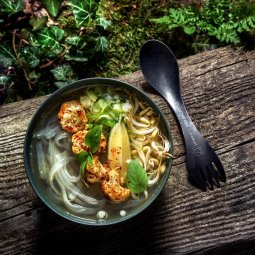 Light My Fire RamenBowl Schüssel beispielhaft gefüllt (Spork nicht enthalten)
