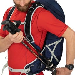 Osprey Talon 26 Tagesrucksack Ceramic Blue mit Stow-on-the-Go™ Befestigung für Trekkingstöcke