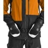 Ortovox Full Leather Mitten getragen beispielhaft in anderer Farbe