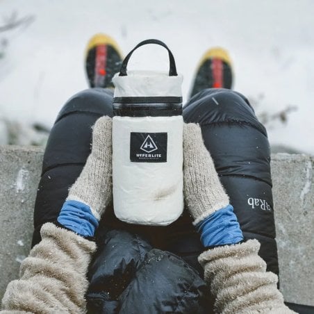 Der Hyperlite Mountain Gear Insulator ist perfekt für den Wintereinsatz
