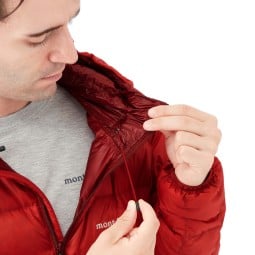 verstellbare Kapuze am Montbell Superior Down Parka