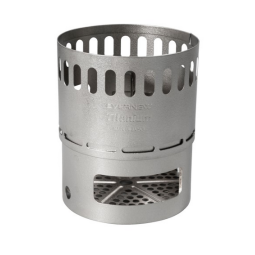 Evernew Ti DX Stand for Alcohol Stove aufgebaut