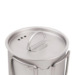 Siebdeckel auf dem SilverAnt Titanium 350ml Cup with Lid
