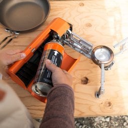GSI Selkirk 270 Butane Stove Gaskocher mit einfacher Befestigung der Brennstoffkartuschen (nicht im Lieferumfang enthalten)