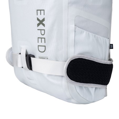 Exped Torrent 30 Rucksack mi nach vorne gebundenem Hüftgurt