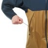 Montbell Thunder Pass Jacket Regenjacke Graphite Ocher mit Kordelzugenden in den Taschen