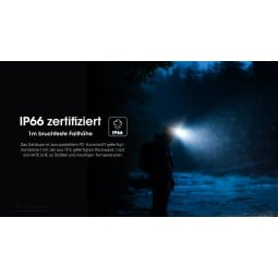 Nitecore HA15 UHE Stirnlampe nach IP66 gegen Strahlwasser geschützt