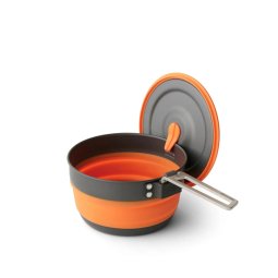Sea to Summit Frontier UL Collapsible Pot 1L mit Deckel an den Rand gehängt