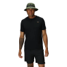 Outdoor Research Odyssey Bucket Hat Willow Atoms von männlichem Model getragen