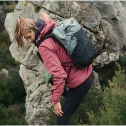 Gossamer Gear Grit 28 Fastpack Tagesrucksack im Einsatz