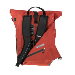 ORTLIEB Vario Plus 26L Tagesrucksack Dark Chili mit Abdeckung für das Tragesystem
