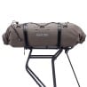 ORTLIEB Dry-Pack 12L F9937 Dark Sand auf Gepäckträger montiert