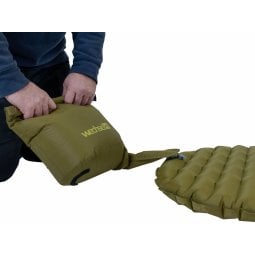 Wechsel Aera Isomatte mit Pumpsack in Form gebracht