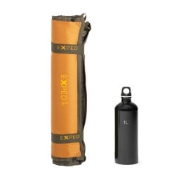 Exped MultiMat Isomatte Uno Packmaß verglichen mit 1L Trinkflasche