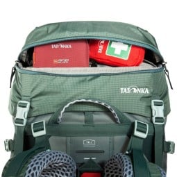 Tatonka Yukon 50+10 Rucksack Deckelfach beispielhaft gefüllt