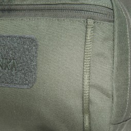 Tatonka Hip & Bar Pouch BC Stone Grey Olive mit Klettpanel und schmaler Daisy Chain vorne